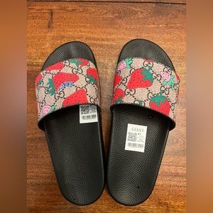Gucci Slides size 8
